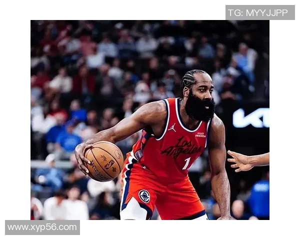 用场均4+2边角料换21+7中心！年薪才513万，快船又送雄鹿一个鲍威尔